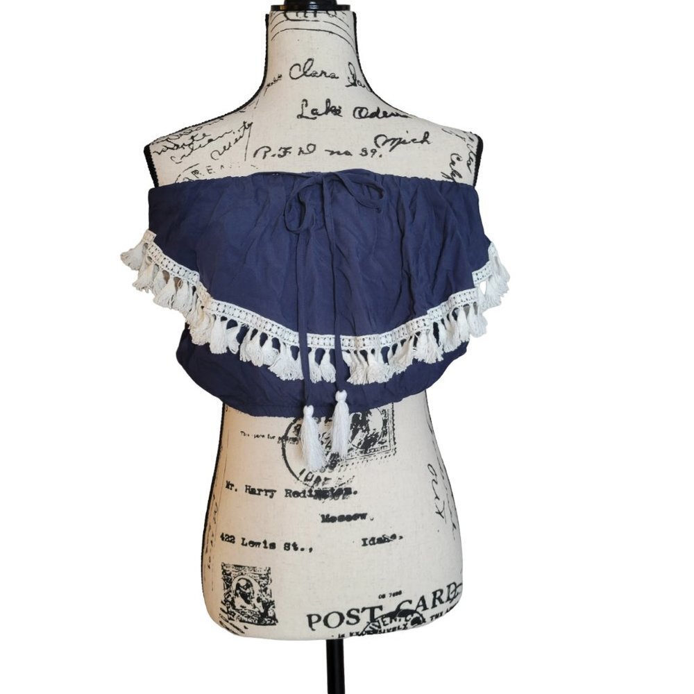 NWT Ocean Drive Off Shoulder Crop Top - Size Small